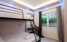 Modern Studio For 4 In Glyfada