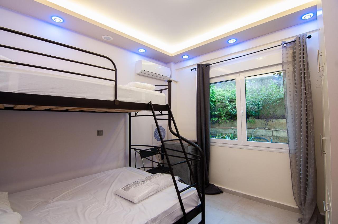 Modern Studio For 4 In Glyfada Διαμέρισμα Αθήνα Εξωτερικό φωτογραφία